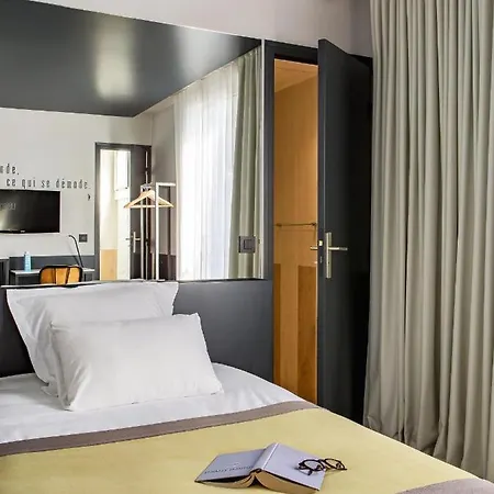 Gaston 3* Paris