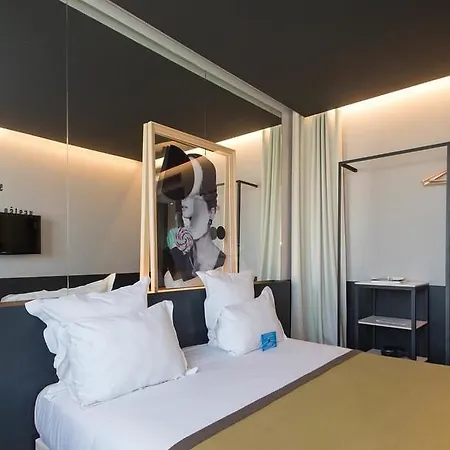 Gaston 3* Paris