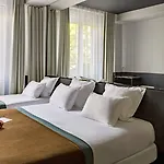 Gaston 3* Paris
