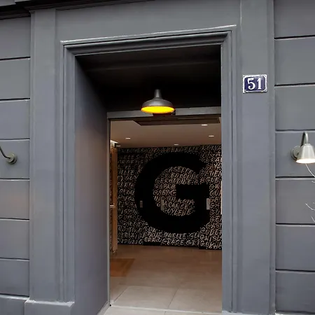 Отель Gaston Париж