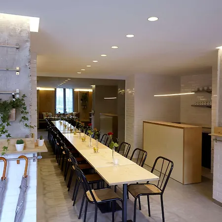 Отель Gaston Париж