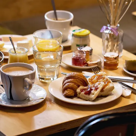 オテル ガストン 3*